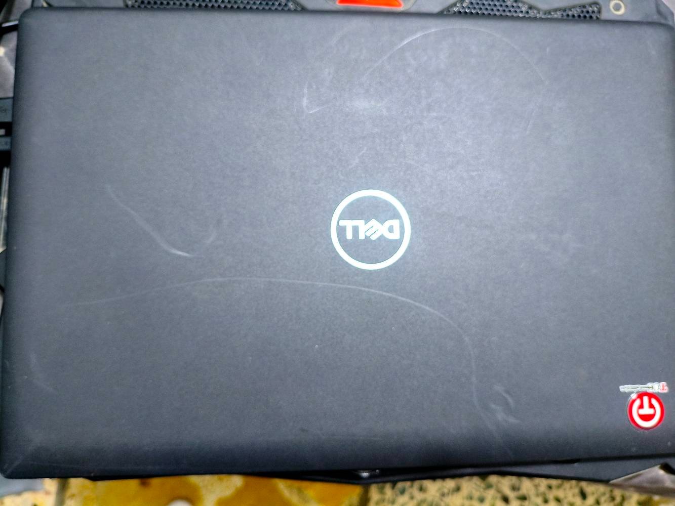 السعر 300
السلام عليكم لابتوب DELL i5 G11 
          RAM8 HARD 256 SSD نظيفه كلش
🔋بطاريه 100 شحنها يطول 3ساعات أكثر وياها فقط شاحنه مكاني بغداد الزعفرانيه
ماعندي توصيل ***********