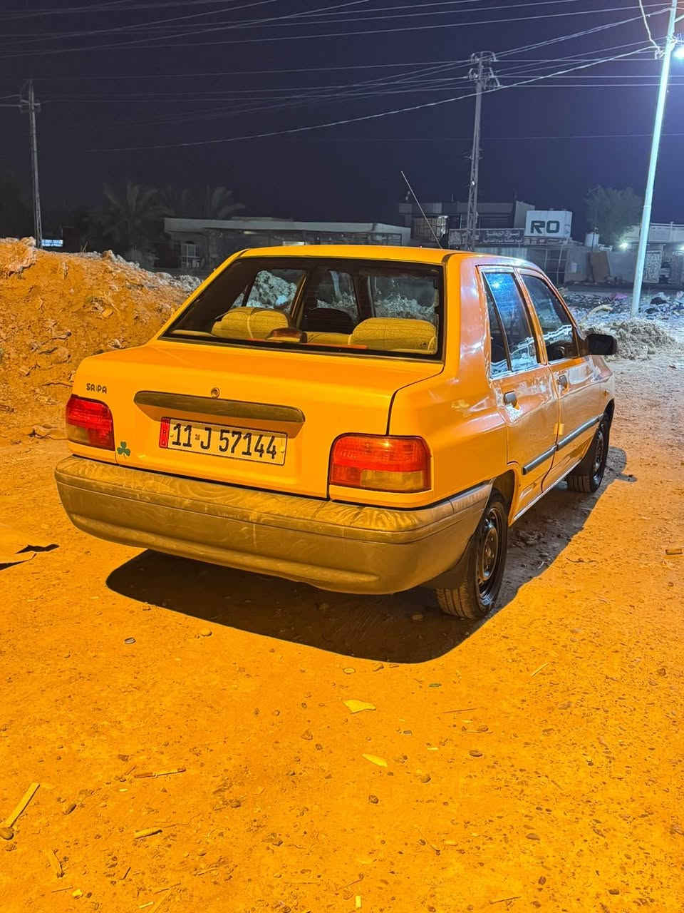 سلام عليكم سايبه ٢٠١٦ باسمي تحويل مباشر سياره مكفول كفاله عامه بس بيهه باردات  كير و مكينه خير من الله كهربائيات كلهه شغاله تبريد ثلج ويه أسويج سياره متعوب عليهه برغي مابيهه نقص مكاني بغداد بسمايه *********** سعرها 36 بيها مجال
