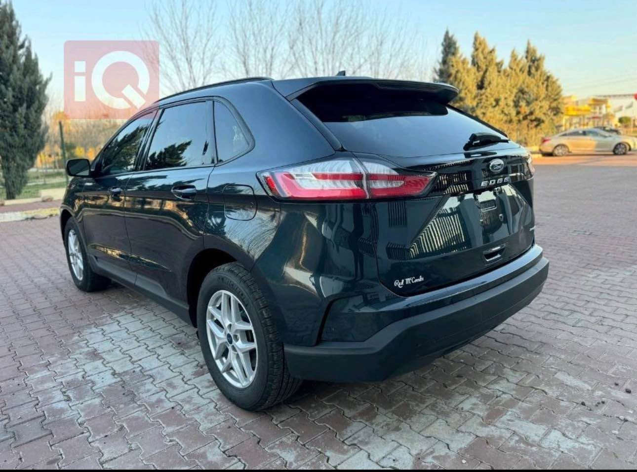 Ford edge
مۆديل/2022
بسمه
شەغال
كاميرا
حساس
شاشه تێسلا
گێر ماوس
دەبل ئەكسل
دەرگا بسمه
مواصفات SE
بدون صبغ
بێ بۆياغ  
كلين تايتل
ژمارەی مۆبايل/*********** أربيل, العراق
