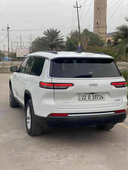 🚙💥 للبيع – جيب لاريدو 4/4  2023 (7 راكب) – وارد أمريكي 🇺🇸
📍 الموقع: بغداد – الكرخ حي الاعلام او اليرموك 
📞 للاستفسار: ☎️ ***********
🔹 المواصفات:
⚙️ المحرك: V6 سعة 3600
📏 العداد: ٦٢ الف ميل
🚘 رقم: أربيل باسمي دخول جديد هسه وفحص وسنويه كله جديده
📄  شرط التحويل
✨ الإضافات والمواصفات المميزة:
      تشغيل سياره بصمه
🛡️ رادار أمامي + مانع تصادم
🚨 مانع تصادم خلفي
🎥 شاشة لمس مع كاميرا دوارة
🗺️ نظام خرائط (GPS)
⚙️ كير شفتات بالستيرن
💡 مصابيح أمامية وخلفية LED
💺 مقعد السائق كهربائي
👨‍👩‍👧 مقاعد متصلة (7 راكب)
📶 بلوتوث + محدد سرعة (Cruise Control)
🔊 حساسات خلفية
🛠️ الملاحظات:
🔧حادث خفيف: تبديل بنيد وجاملغ شواصي مكفوله

                   (((((( ملاحظه مهمه جدا ))))))
 ( راديترات الشركه والمروحه البلاديه وتبريد الشركه بلادي)
💥إيرباك ستيرن ودشبول طاك سستم راجع مبرمج كلوب 

✅ السيارة جاهزة من كلشي – لغود، شواصي، مكينة، كير حدادية صدر تخم تاير كله مكفولة لغد نبي تكحيل بسيط جدا
💰 السعر: 25900دولار وسعره مناسب جدا بالخير ياخذه
‎                             ***********   ☎️ التواصل اتصال بغداد
