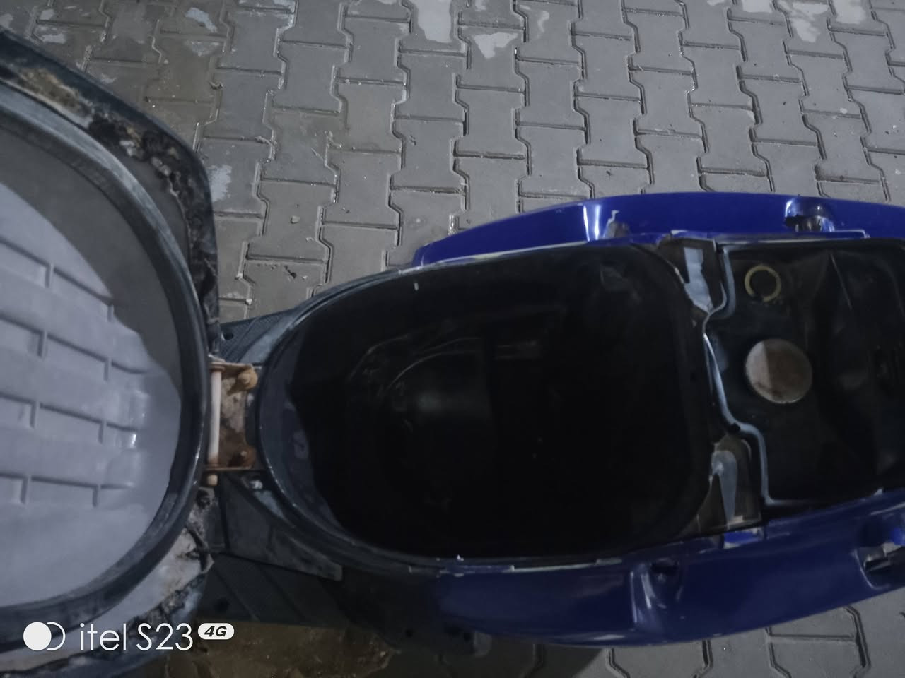 دراجه اكزز جبلي حلوه ونضيفه عوزه باتري على مود لكهربائيات مكاني سماوه ***********
