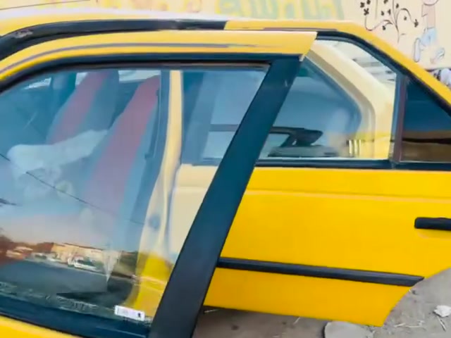 بيجو روئ محور ونجي 4 محرك جديد وكير جديد اوتماتيك سياره حلوه مديل 9 عوزها بس تبريد اتصل وبخدمتك *********** مكاني جبايش سعرها 32
