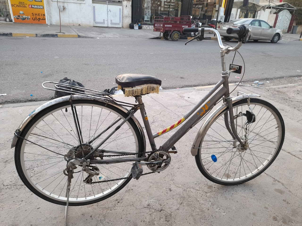 حجم ٢٧
نضيف وشغال ياباني سعر مناسب ٥٥ الف صلاح الدين قضاء بلد  حي الزهراء ***********
