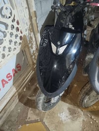 ماكس عدله • اربع ولفات • غير لون