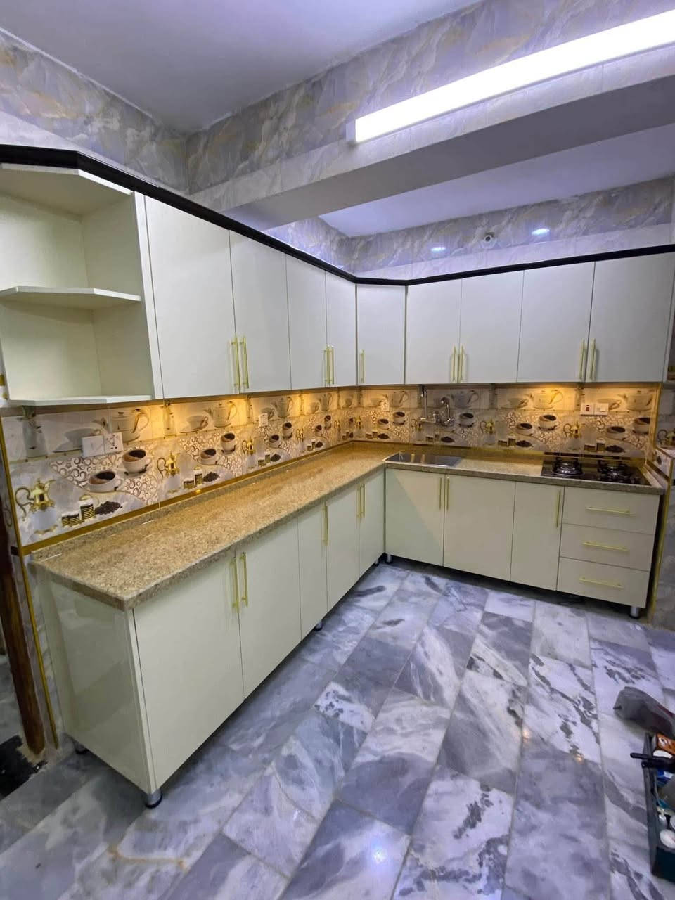 الفخامة والاناقة والجمال ❤️

مطبخ تركي HDF ❤️

داخل المنيوم تركي محشه خشب ✅✅
 
ابواب خشب HDF تركي🛑

3 نرمايد سل ستيل مقاومة للصدأ ✅✅

بليت 1 ملم ثقيل 🔱

للإستفسار اكثر يرجى مراسلتنا 📧 على ارقام المعمل:- ***********
العنوان :  الطارميه🇮🇶 
شارع البانزيخانه_مجاور صيدلية ركن الطارميه 👉
