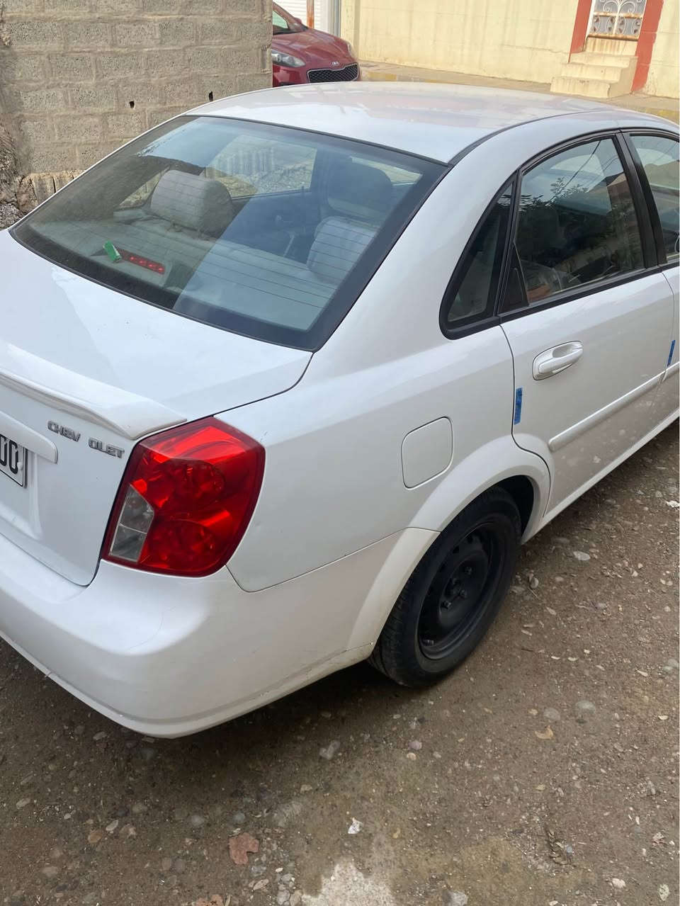 اويترا 2011خليجي أوتوماتيك
سيارة حلوة 4جام كهرباء
شاشة وكاميرا وتحكمات ستيرن
سيارة هلال وراصبخ طرف السكن بدون دواخل
 وهلال ورا السايق كارت صبخ
سيارة بدون مصاريف تايرات✅تبريد❄️
الرقم جديد سنوية لحد 2028جديد
كوبون البنزين موجود 
محرك بدون صرف بدون بخار كير مامفتوح بشرط
سيارة شرط تحويل 
والسعر90$ورقة و بي مجال بسيط
مكاني كركوك شراي يخابر 
*********** كركوك, العراق
