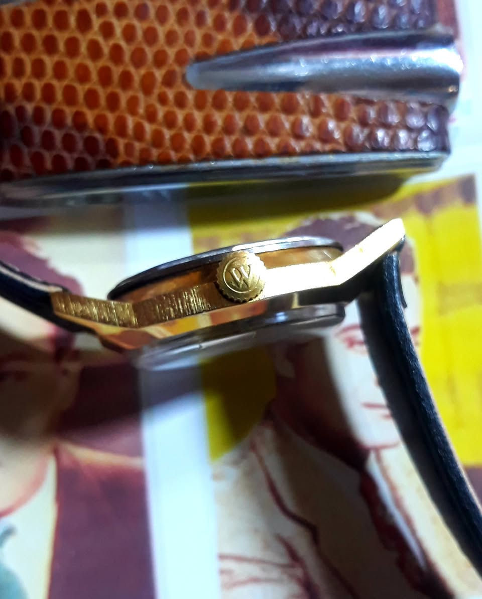 #ويست_اند
نصب تكويك مكينة 17حجر 
نظافة تامة استخدام قليل جدا٠
قطر الساعة 36
مكاني بغداد ماعندي توصيل


**إذا كنت صاحب هذا الإعلان وتريد حذفه لأي سبب، رجاءا أرسل رسالة إلى الدعم الفني**