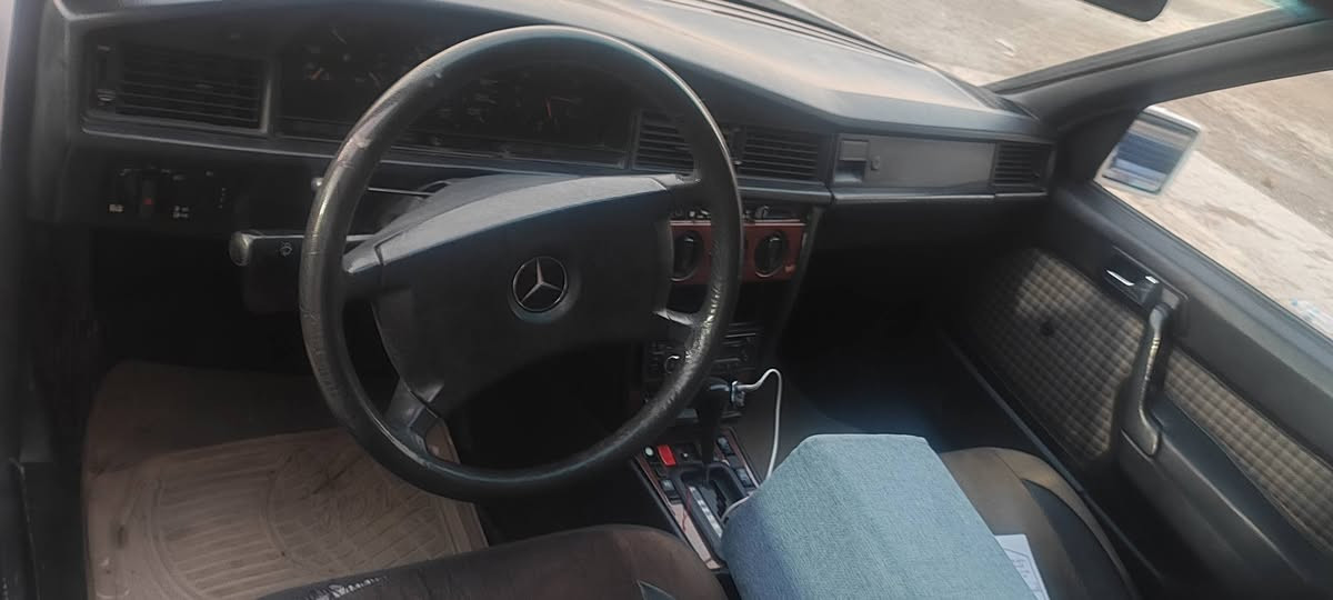 190 موديل 91 بسمي رقم انبار دولي الجديد سنوية جديدة كير و محرك بلادي 6 سلندر السعر 60 مكاني بغداد الزعفرانية 
 ***********
