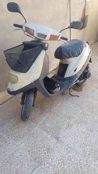 هذا الموتور للبيع للتواصل 07518970423