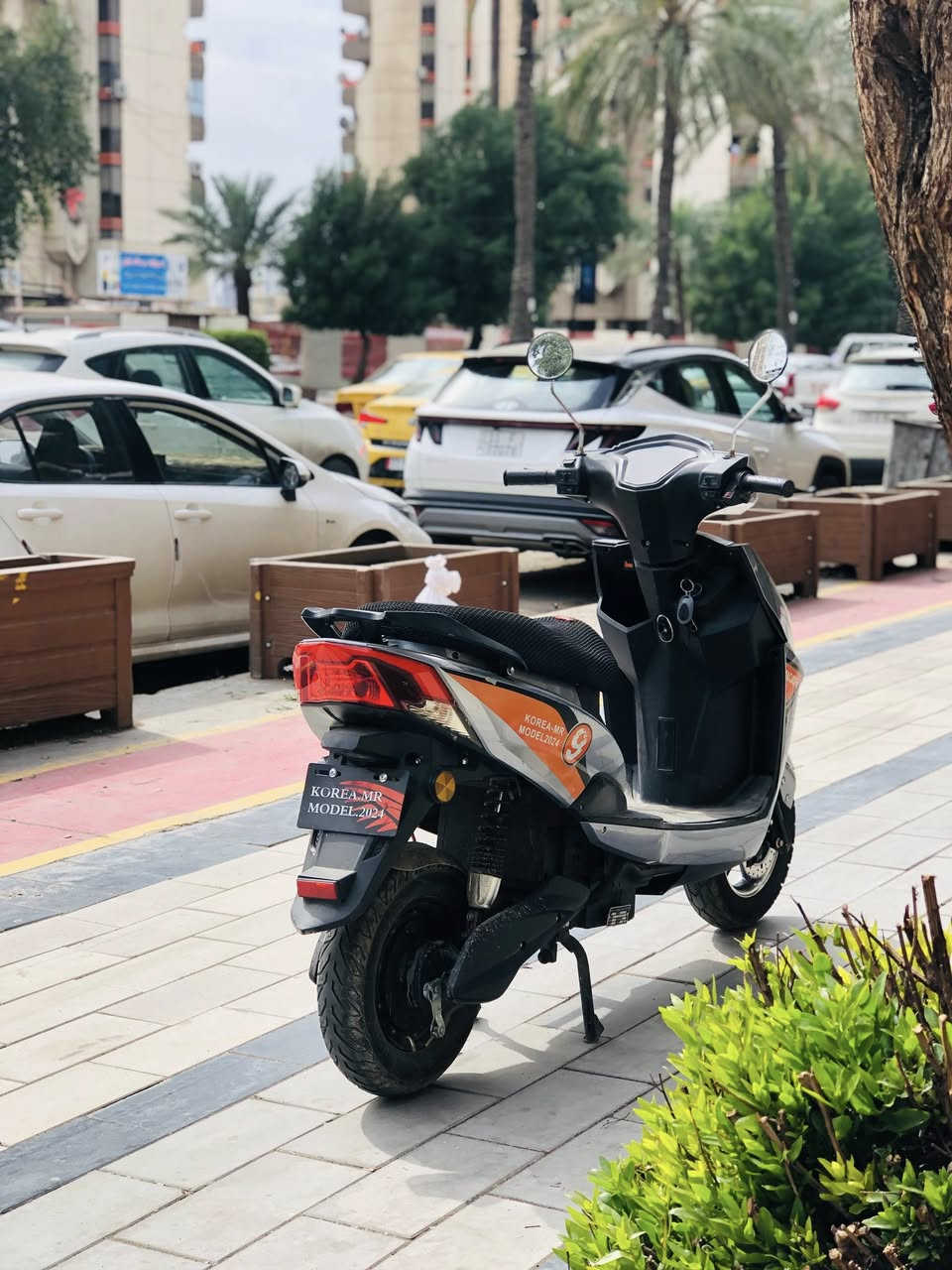 دراجه شحن 650
نظيفه جدآ
باتريات فول
650

غزاليه
‭0787 075 9296‬
