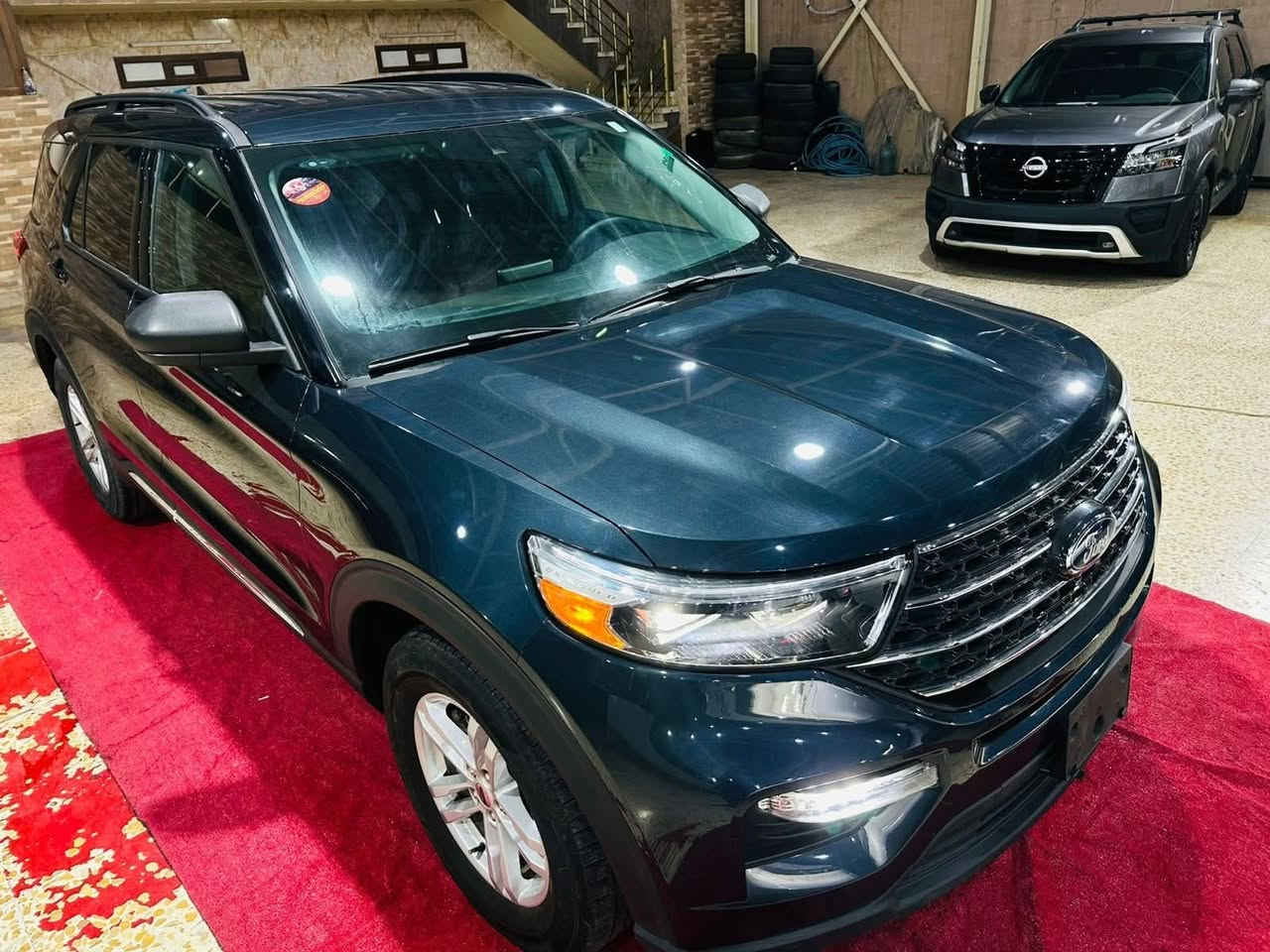 🔊(فرع كركوك) 

📌Ford Explorer 2024 XLT📌

⚙️حجم المحرك 4 سلندر توربو(2.3L)

♂️عداد المسافة 33329  mile 

♦️(السيارة بدون ايرباك) 

💵(السعر/25000 $) 

🔷عدد المقاعد (7) راكب 

♦️المواصفات XLT:

بصمة تشغيل
بصمة ابواب
تشغيل عن بعد (Remote Start)
صندوق شفط كهربائي  
كشنات جلد
كشن خلفي منفصل 
رادار أمامي(تحديد مسار)
رادار جانبي (نقاط عمياء)
رادار خلفي(تحذير من الاصطدام)
حساسات خلفية+ كاميرا
كير ماوس
اوتو هولد Auto hold
أوتو ستارت Auto start
أوتو ستوب Auto Stop
هاند بريك بصمة
تبريد مركزي 
شاشة كبيرة لمس 
Apple Car Play
Android Auto
تحكم وضعيات القيادة (Drive Modes)
مانع انزلاق+ABS
تحكمات استيرن
منافذ USB+AUX
وبقية المواصفات المعروفة

♦️(العنوان/ كركوك شارع المعارض)
     
               - - - - - - - - - - - - - - - - - 

♦️للاتصال/

ابو محمد
***********

فيصل
***********
