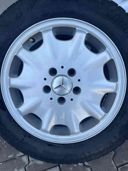 للبيع طخم ويل مرسيدس قياس ١٦ مع الإطارات نظيف جدا مكاني كركوك ***********
