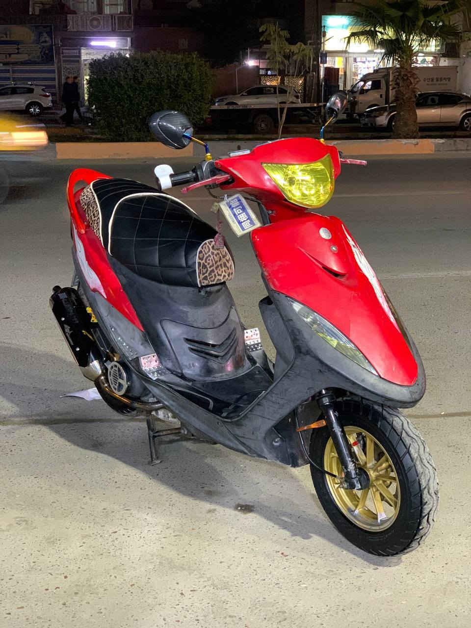 دراجه ماكس  ٥٥بلاديه دراجه لا تنقيص و لا تبخير
دراجه حلوه  و حله من صوره 
دراجه شوفت عينك  مرتبه و نضيفه
سعر ٩٠٠وبيهة مجال قليل 
مكاني شعب رقم ***********

ملاحظه دراجه كل نقص مابيه 
ورقم  مو ويه دراجه
