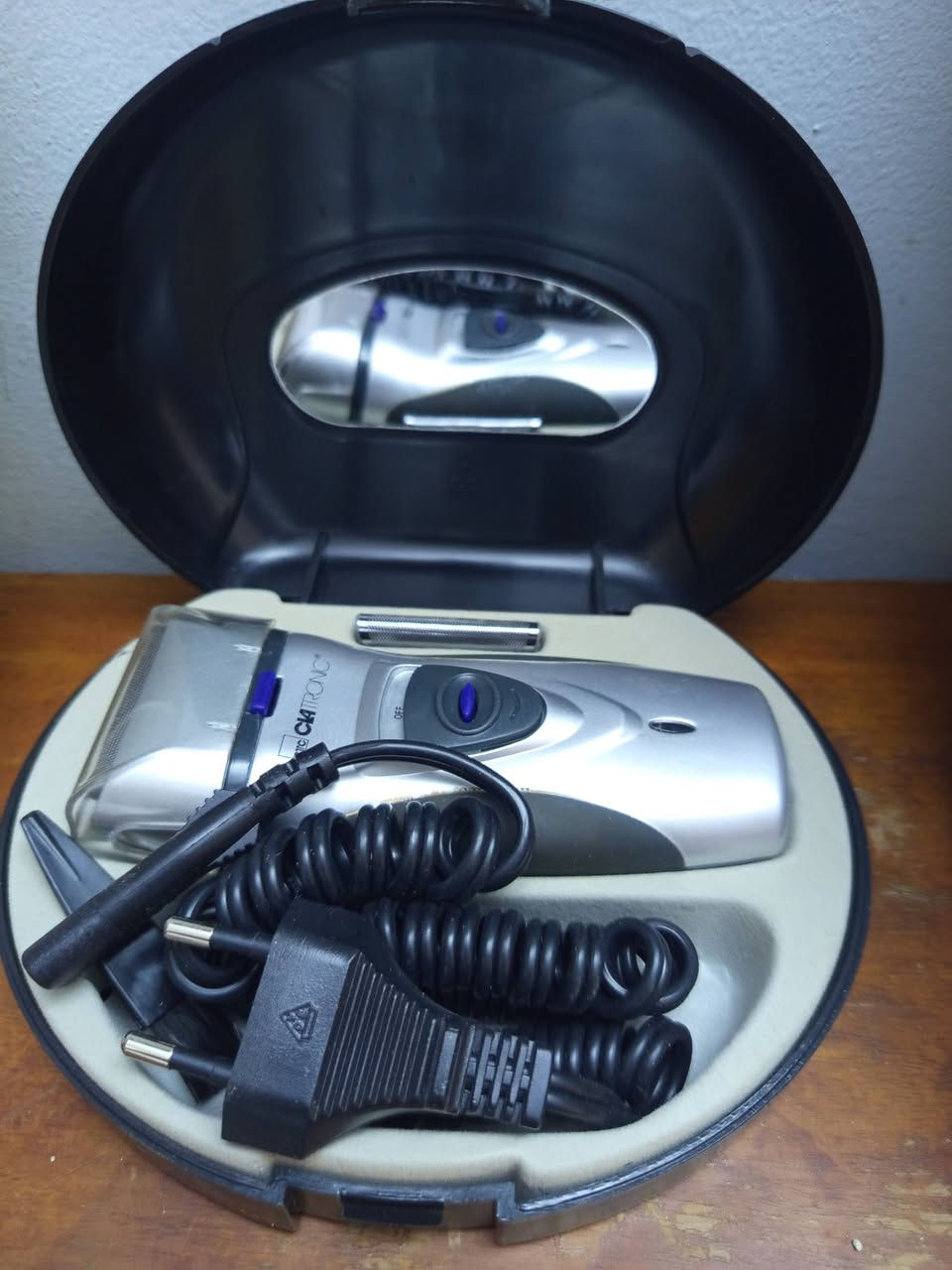 سلام عليكم للبيع أصلي ماركات ألمانية نقص بطاريات سعر القطعة 8000 اذا شلع تختلف مكاني بغداد أبي غريب ***********
