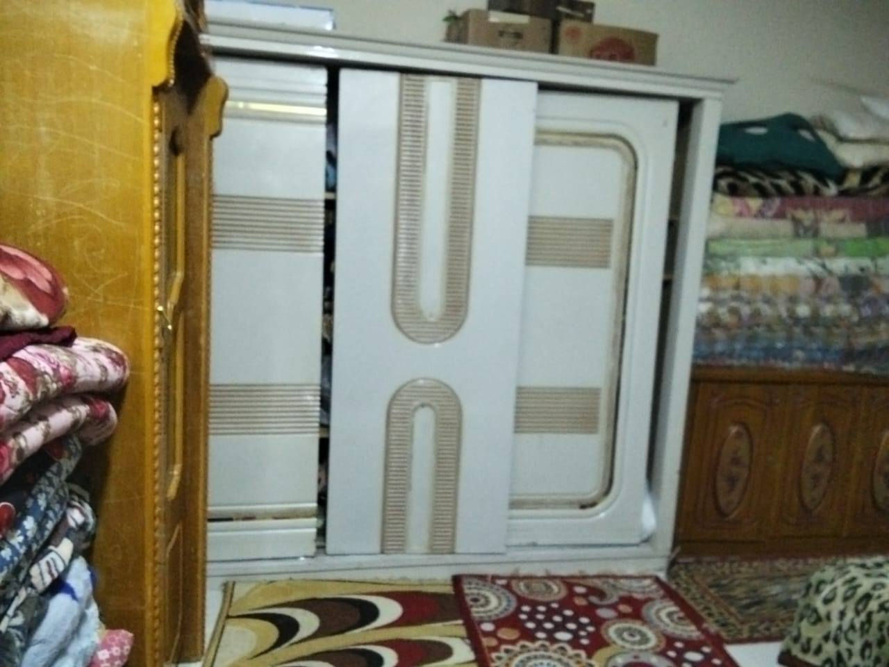 غرفه للبيع ب400 
زاويه تعليك
كنتور
كومديات 2
طاموريه
جربابه
دوشك نفرين
كلهن ب400


**إذا كنت صاحب هذا الإعلان وتريد حذفه لأي سبب، رجاءا أرسل رسالة إلى الدعم الفني**