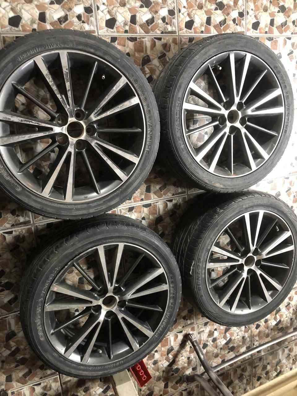 تخم ويل كب كورلا حجم ١٧ بيهن ويل بيه لحيم من الخلف مع تايرات نص عمر ١٧٥ نهايته. بغداد غزاليه ***********
