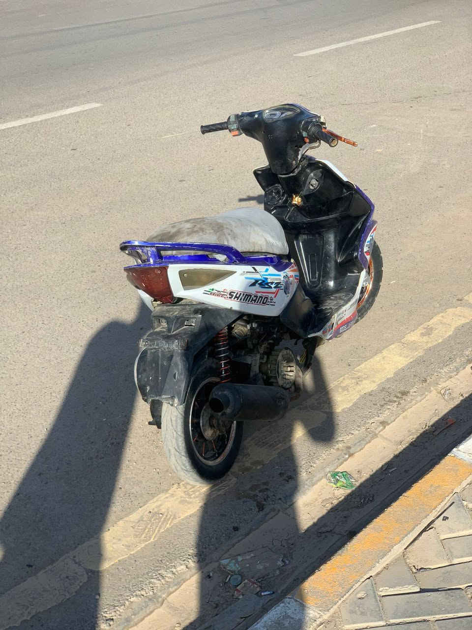 ماكس مضلع للبيع بيه تبخير بس الدراجه شلعه ومعدل تخبل السعر 250 وبيه مجال بصيط ***********
