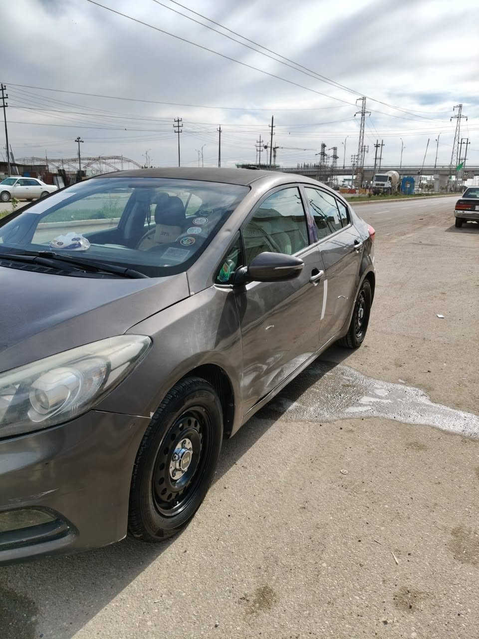 فورتي 2014 مكينه وكير تبريد جهز تبديل بنيد بدون دواخل بيه رشات صبغ سعر 90 للبيع فقط نتصل علا صاحب رقم ***********.   ذي قار غراف بغداد, العراق
