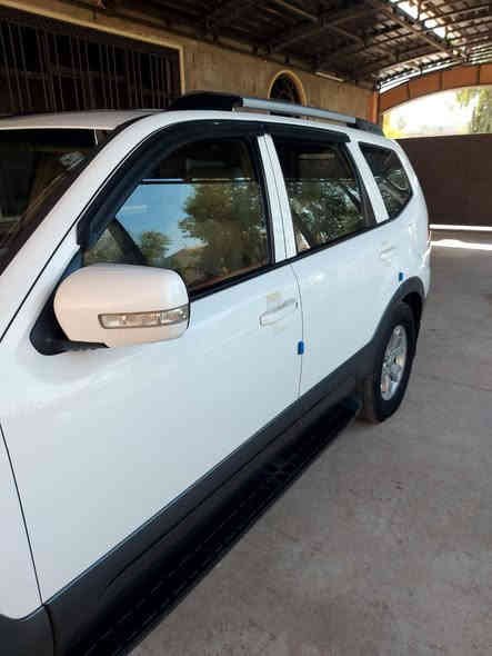 كيا مهافي 2016 خليحي  محرك 6 سلندر كير محرك محرك مكفوله كفاله تامة بدون فتح بدون عيب بدون صوت بدون بخارر
سيارة بيها قطعه وحده صبغ 

موصفات //دفع رباعي زراكات وتحكمات وكامرة وحساس امامي وخلفي وداخل اصفر و7 راكب وتبريد مركزي 3 قطع تبريد  سيارة جديدة حيل بدون نقص
مكانه الموصل بعشيقه بسمي سنوية وكالة تحويل شرط 
سعره 180$ بيه مجال للطيبين
***********
***********
