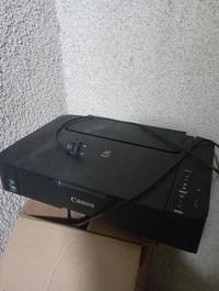 عندي غراض مستعمله نضيفه جدا مكاني الطوبجي رقمي 07755322055