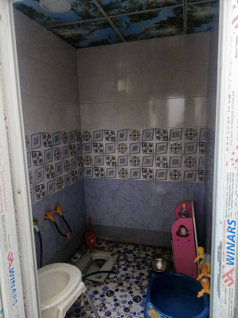 سلام عليكم بيت رهن ٥٠ متر غرفه وصالة مطبخ وتاريخ العنوان حي ميسان شارع زوار رهن  ١٠  ***********
