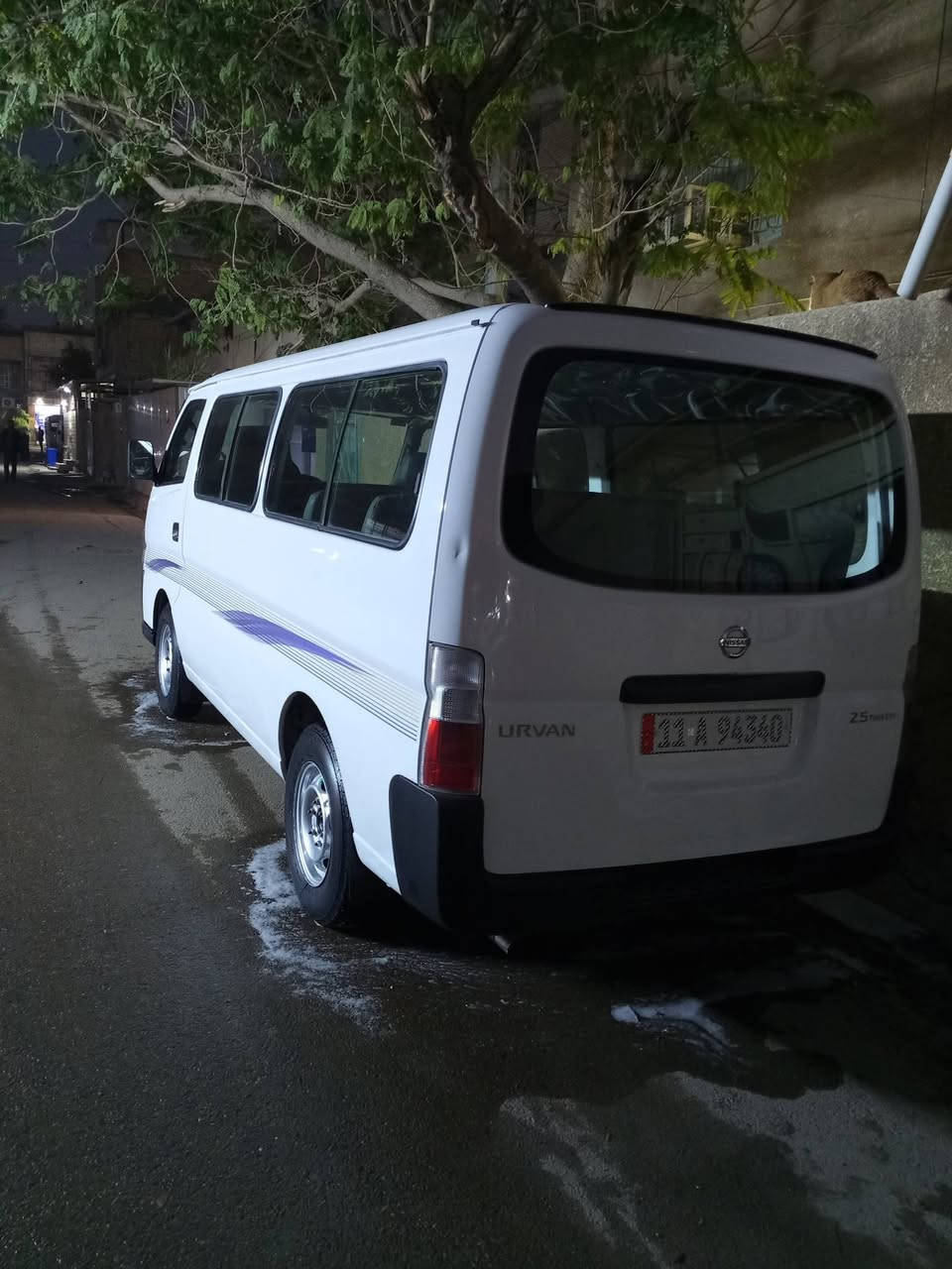 سياره نيسان 2010مكفوله مكينه صبغ 2. ***********
