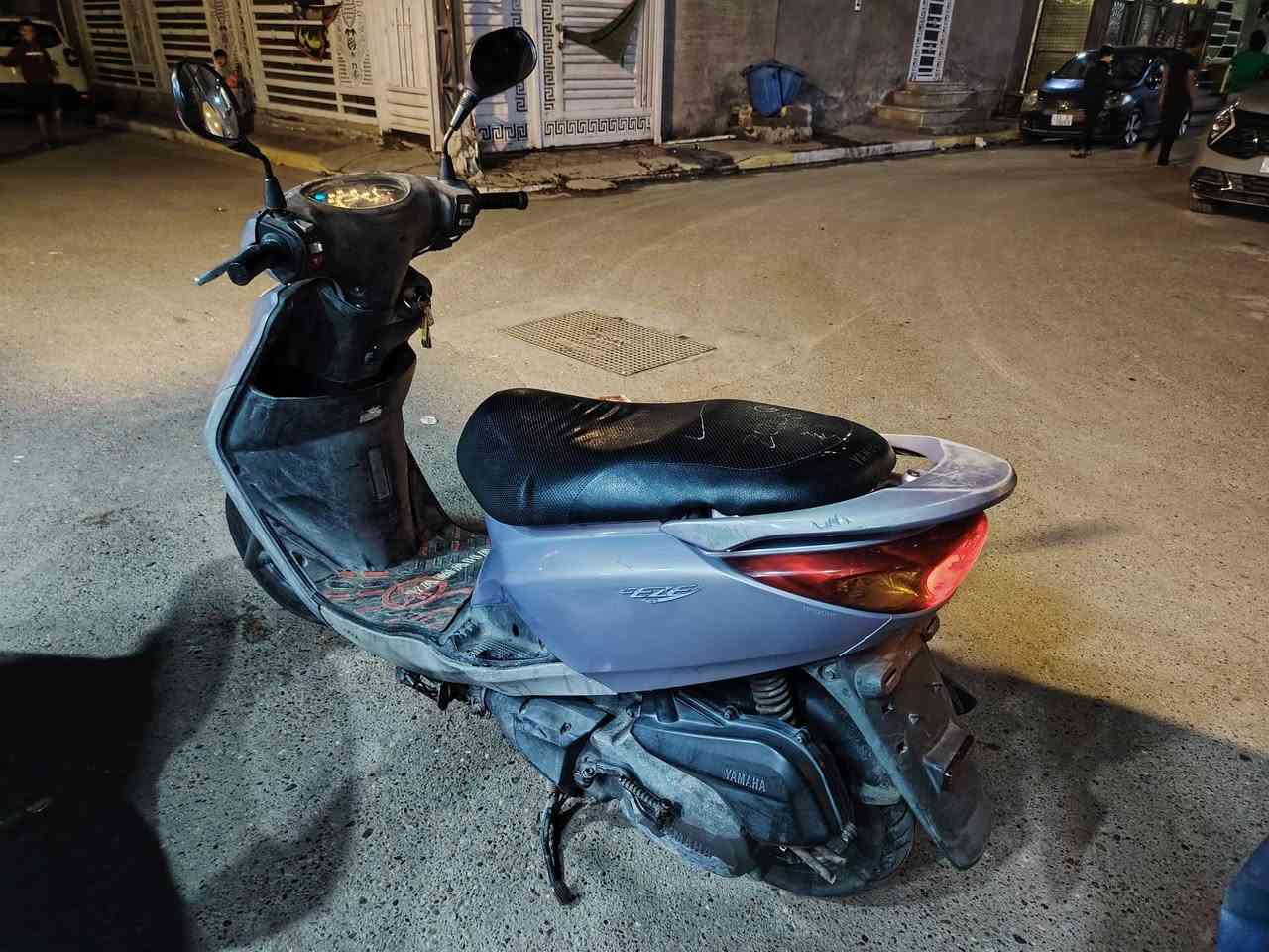 سلام عليكم مكلف بل نشر بريز نضيفه تجي تفحص وتقتنع يله رايده ب600 وبيه مجال مكاني غزاليه للاستفسار ***********
