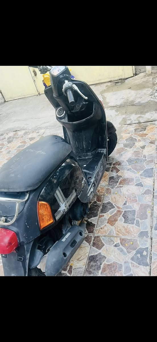 سلام عليكم دراجه بوليس كابريتر اوراقه كامله مجفتها  دراجه نظيفه مكاني الدوره حي الصحه قين الي يرضى الله لحد يكسر بشعرها ومو شراي لا يجيني ويراسل ***********
