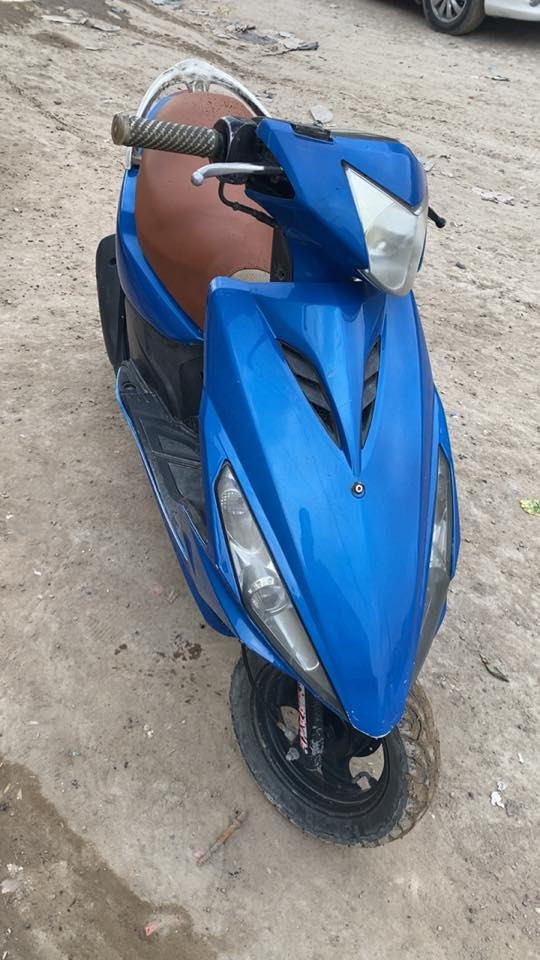 السلام عليكم ماكس مضلع للبيع
دراجه جديده وخير من الله مناقصها برغي 
متواجد واتساب فقط ***********
