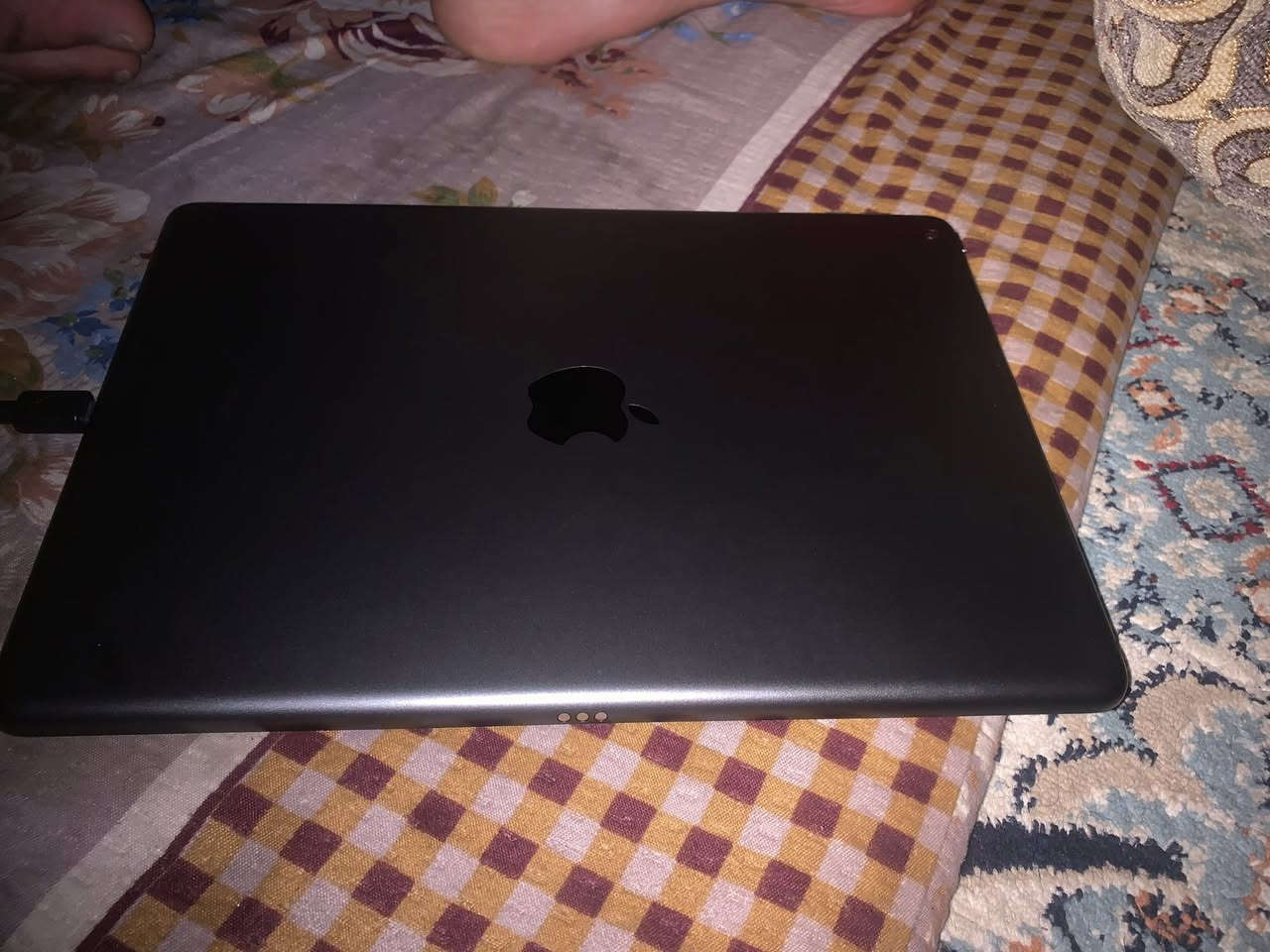 ايباد الجيل التاسع تحديثاته مستمره
الذاكره 64
الايباد استخدام دراسه فقط  يعني انضف من النضيف شخط ما بي 
ممفتوح ولا مبدل بي شي تاخذه من باب البيت وع الفحص وضمان 24 ساعه تشوف صرفه وتفحصه وين ما تريد يبقه عندي اربع ايام يلا اخلي ع الشحن يعني نسبته فوك التسعين 
السعر 320 
ملحقات كارتونه فقط 
المكان كربلاء


**إذا كنت صاحب هذا الإعلان وتريد حذفه لأي سبب، رجاءا أرسل رسالة إلى الدعم الفني**