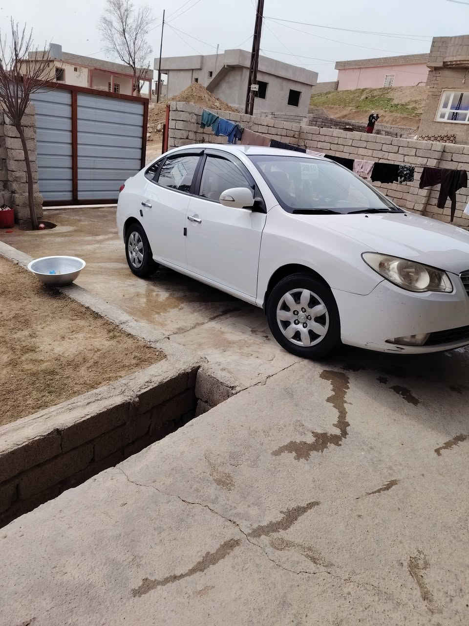 هونداي النتره 2010سعودي كير عادي كير ومحرك شرط سنويه وارقام جدد هزه جديدالسياره بسمنه السياره بله صبق بس بيه مكانات تعديل بارد ***********
