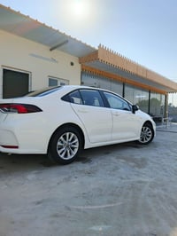 كورله هايبرد 2025 شكل خليجي للبيع مواصفاته معروفه  فتحت سقف/ بصمت ابوا...