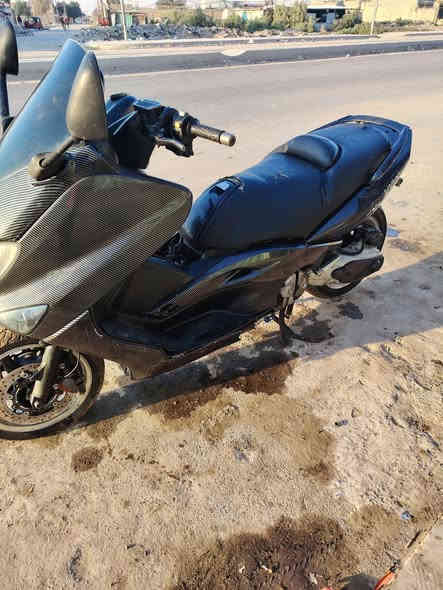 السلام عليكم دراجه تي ماكس 2008 ابيع او امراوس حته إذا اطي فرق عادي دراجه كوم حديد واكف بيه حساس ***********
