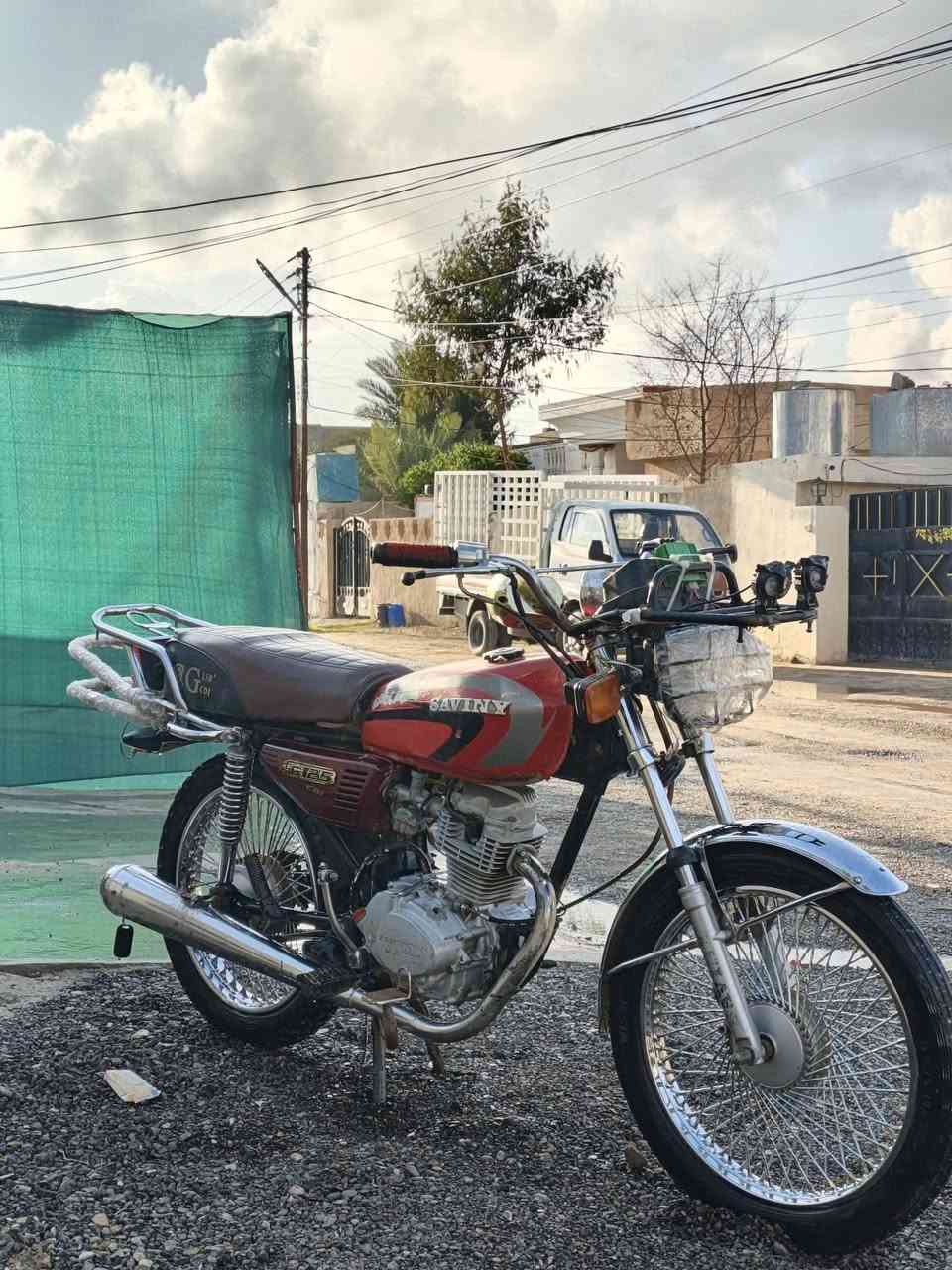 سلام عليكم للبيع تايكر صينيه الزنجيل موجوده بس اشدها 350 قفل 🔥 مكاني تكريت القادسيه خاص او رقم ***********
