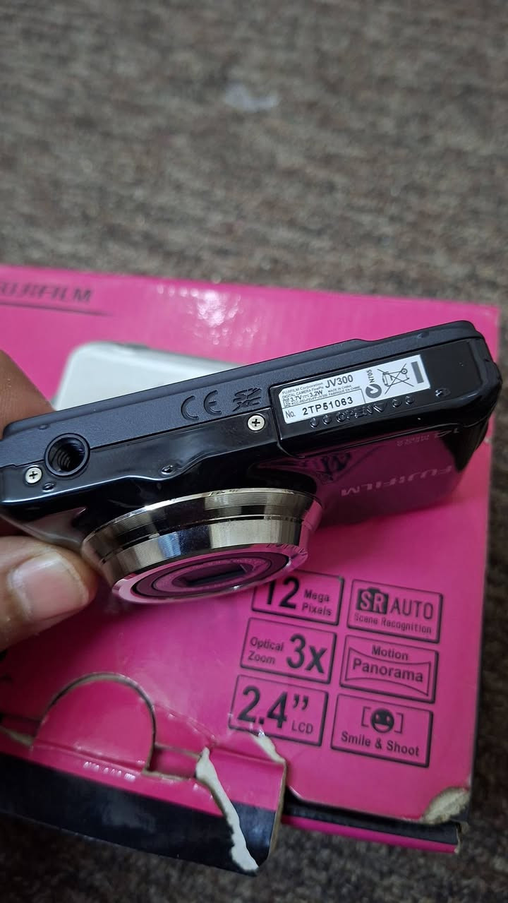 السلام عليكم بغداد البلديات الضباط كاميرا للبيع تصوير  فيديو و صورة جديد ذاكرة 2
*********** واتساب 
100 الف
