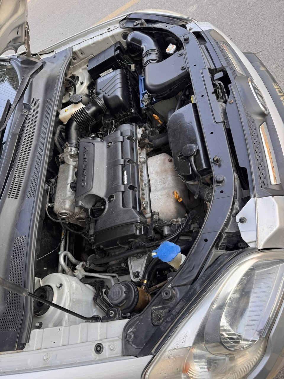 السلام عليكم شبابنا الطيبين افتح الفيديو وأسمعه للأخير حتى تعرف كل تفاصيل السياره لأنه طريقكم بعيد والنجاة في الصدق 
كيا سبورتج 2008 مكفولة كفالة عامه ماشيه فقط ١٧٠ اربع سلندر فول مواصفات تحكمات وكشنات تدفئة وكامره وبعد هواي بيها مواصفات وسلايد روف السياره جاهزه مابيها برغي نقص وكهربائيات كلها شغاله وايرباك سليم أدامه كامله بلكات تايرات ونوزلات وفيت بم وصدر كلها جديد سياره كولش نظيفه بالعافيه على الي ياخذها سبيرها منازل والي يعرف بالسيارات راح يأكد كلامي 
بيها صبغ موضحه بالفيديو بكصة القمارة بسبب العارضه مال المجمع شخطتها وبدون معجون كد شبر فقط والباقي سليم 

مكانها الفلوجة غير متواجد في الخاص والبيع نقد بدون مراوس 

السعر١٢٣ وبيها مجال

***********
***********
