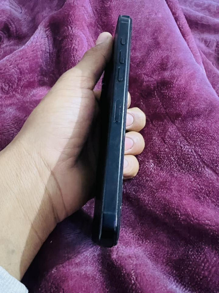 سلام عليكم 16برو ماكس لون اسود جهاز نضافه كدامك مبدل شاشه اقره منشور زين شاشه نوعيه زينه لمس كلش حلو ذاكره 250 بطاريه جهاز مشحون 178مره جهاز كلش نضيف بطاريته ١٠٠سعر خاص مكاني كربلاء ***********
