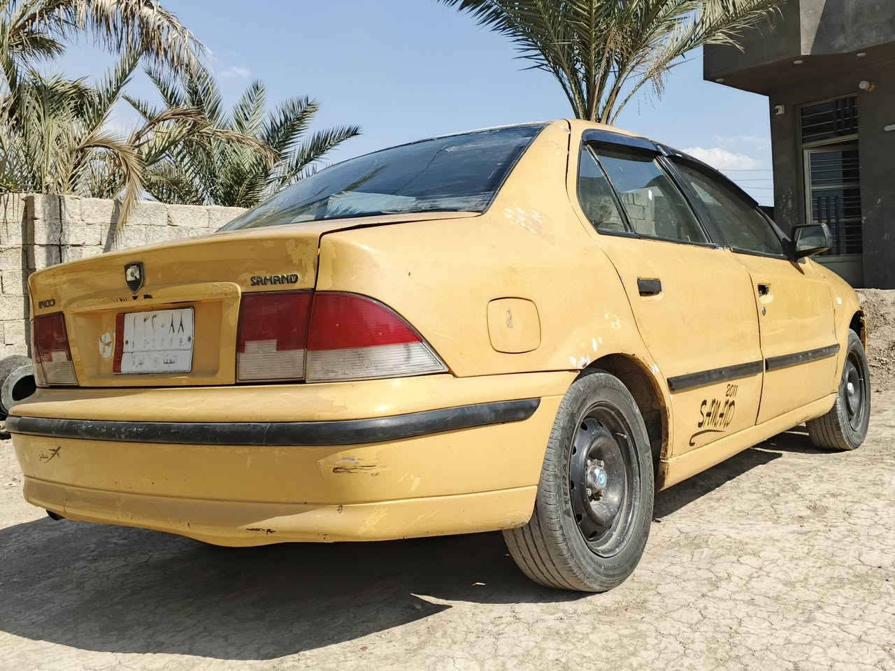 سلام عليكم اخوان سياره لبيع موديل 2011رقم نجف شرط تحويل مكينه كير مكفولات سياره جاهزة سعر 20 وبيه مجال اومراوس بخصوصي 
*********** المكان واسط العزيزيه
