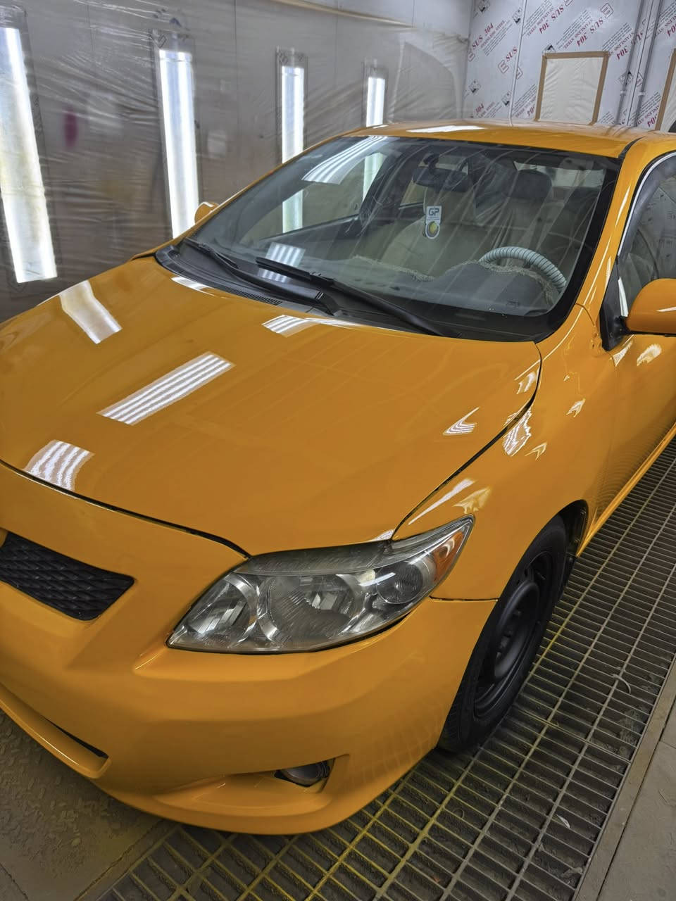 صبغ عام كورلا 10 جانب من أعمال ورشة النجوم ***********
