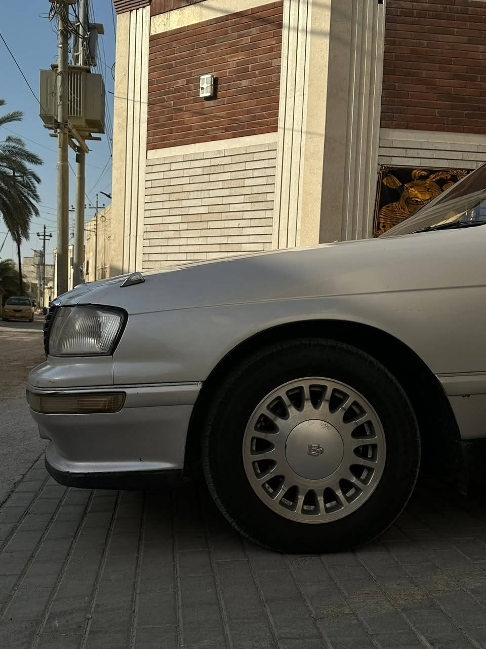 كراون بطة موديل 1993 لون اببض لؤلؤي مكينة 2500 ديلكو سنوية للـ 2029 رقم بصرة خصوصي ، السيارة كفالة كص ونقل جثة ، السيارة داخلها نظيف ومال جناي تبريدها ثلج ❄️ تخم تاير جديد كيرها قبل شهرين شديتة جديد والسيارة واضحة من الصور شوف العين .
السيارة بـ 57 ورقة ، شرط التحويل .
رقم المبايل : ***********
مكاني البصرة
