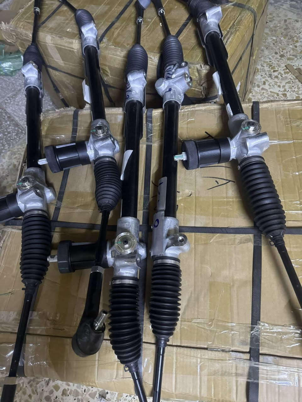 مشط ستيرن اريزو 6 تورباين كيراريزو 5 فلتر هواء  +تبريد اريزو 5 مكتب القدس العربيه بغداد سنك جمله و مفرد الاتواصل على 
واتساب/***********
