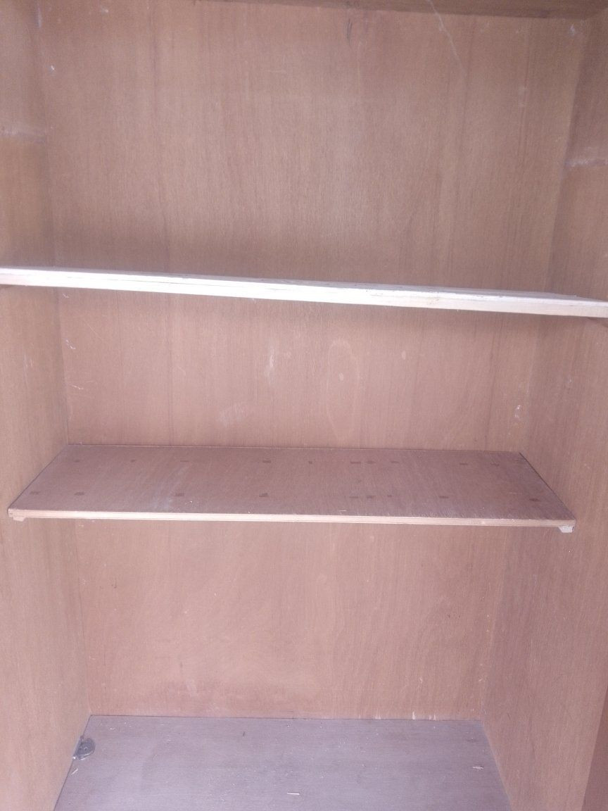 اغراض للبيع كل من وسعره مجمع حطين مقابيل المنتزه ***********
