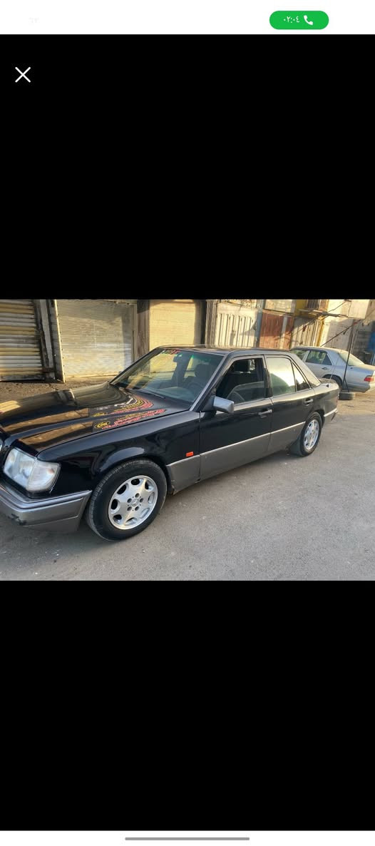 السلام عليكم دب موديل 1991 
مكينه 320 خراطيم بجديد شديتها مال وارد
صدر جديد أمامي وخلفي مال وارد عرباين 
تبريد شغال 
سياره بهل نضافه يرادلها بوليش وتحكيلات وترتيبات بسيطه 
رقم جديد سنويه قبل شهر سويتها 
السياره نضافتها مثل البصوره 
غرفتها مخمل بس مو كلش نضيفه سياره محتاجلها غرفه وتكعد ١٠٠ بال١٠٠ مكاني بغداد الغزاليه . الشراي ماوكف ويا 
*********** بغداد, العراق
