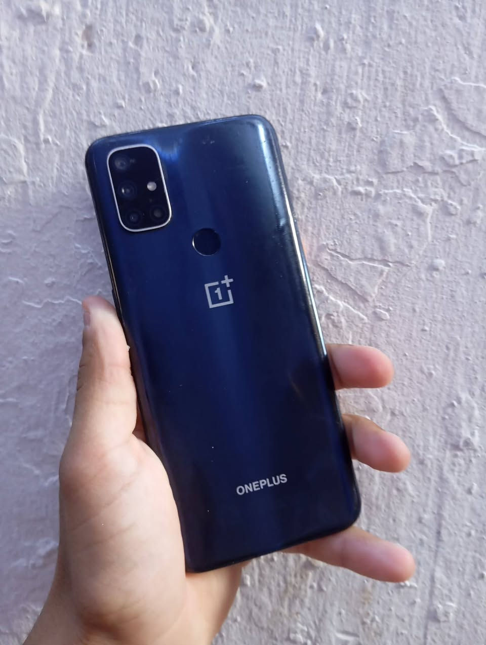 السلام عليكم جهاز اسمه OnePlusNord N10 5G ذاكره128 شغال فقط شاشه مكسوره ومامثرهه عليه  يشغل كل العاب كله بلادي اصلي سعره 40 قفل من لاخير مكاني كركوك ***********
