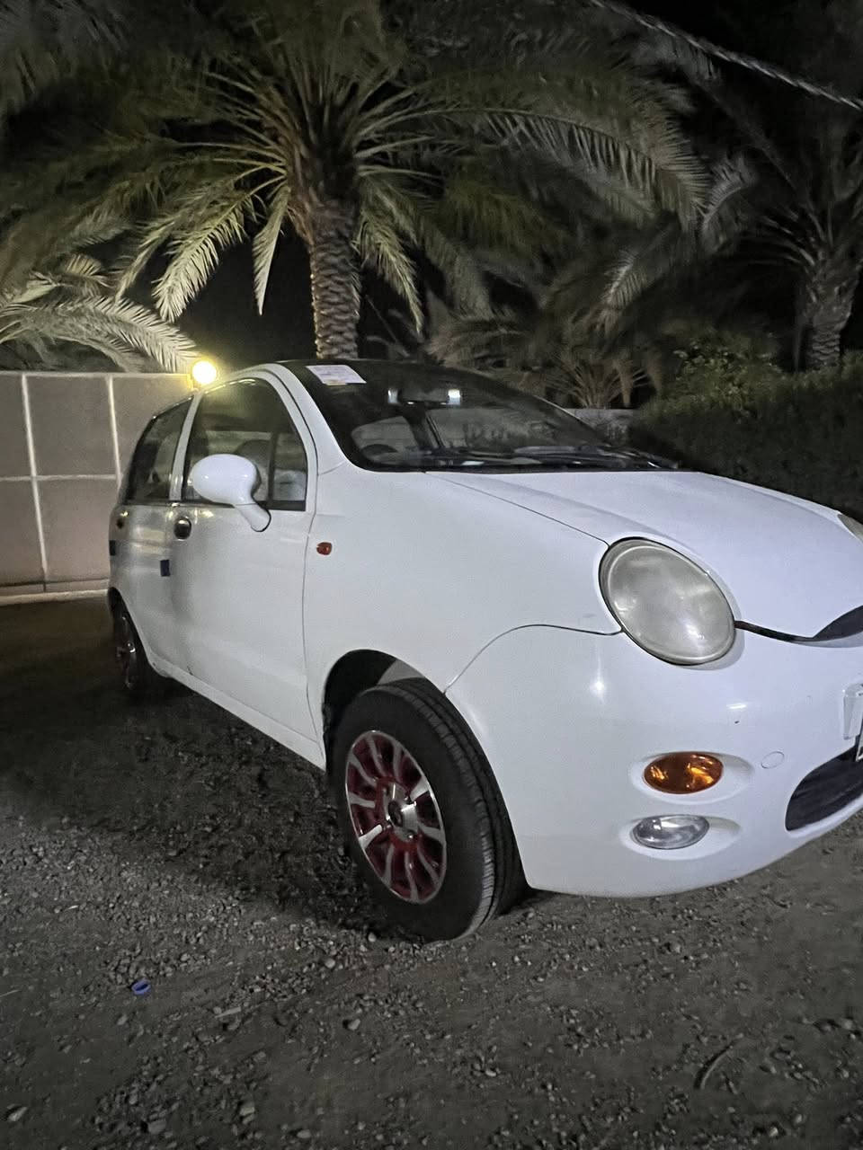 كيو كيو موديل 2012 هزة وسنوية جديدة بأسمي كير مكينة مكفولات صدر امامي خلفي جديد كهربائيات كاملة تخم تاير توني شاده تخم ويلكب اصلي ماناقصها لو برغي مكينة أربعة سلندر كير عادي السعر 32  بابل حصوة.   ***********
