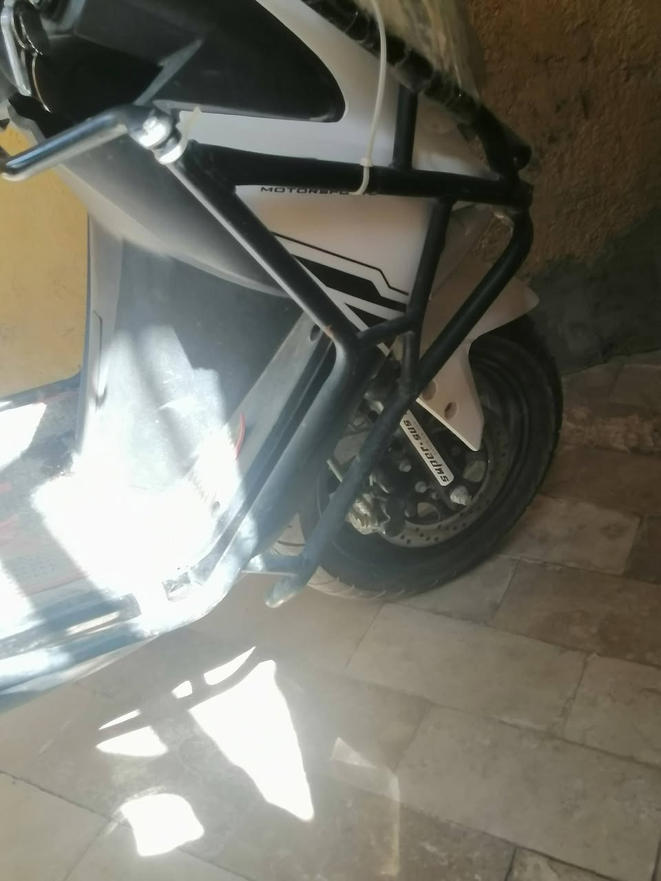 سلام عليكم دراجه 2024 سكنس جبلي كلشي شغال بيها شرط الفحص والتجربه قبل الشراء محرك قوي ويتحمل   كهربائيات لد نهاري ضوه زنينون ثلجي  كلشي ما عايزها  كامله مكمله مكاني كربلاء قنطرة السلام  ***********  رايدها 950الف بيها مجال قليل
 السبب البيع محتاج للدراسه.
