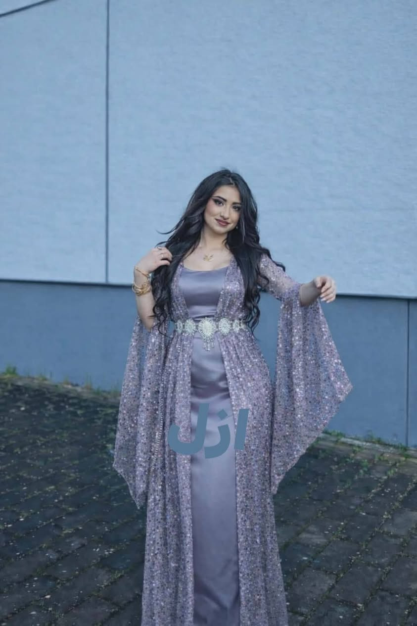 متوفر الآن ✨ ستايل كردي راقي
خامة فخمة ✨ قياسات مضبوطة
اختاري أناقتك اليوم 🤍


**إذا كنت صاحب هذا الإعلان وتريد حذفه لأي سبب، رجاءا أرسل رسالة إلى الدعم الفني**