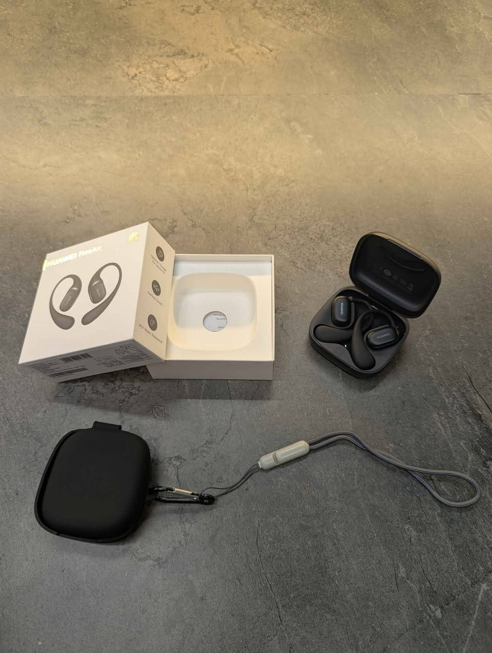 السلام عليكم
شباب الطيبة سماعة هواوي freearc سودا مفتوحة فقط تجربة ، فاتورة وضمان و حافظة موجود ، للبيع لان ماناسبت اذني ، السعر 75 الف ، عنواني بغداد حي الجهاد و بليل اتواجد بالعامرية شارع نادي الخطوط . بغداد, العراق


**إذا كنت صاحب هذا الإعلان وتريد حذفه لأي سبب، رجاءا أرسل رسالة إلى الدعم الفني**