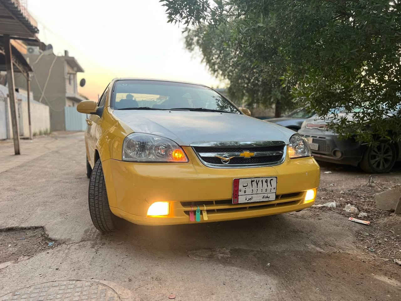 اوبترا الشركة العامة ٢٠١١ كير اوتوماتيك
بسمي رقم بغداد مصفرة من كلشي 
بدون حادث بيهة طخات بسيطة ومرشرشة على كدهن اعتبرهة احزام بجم لغود شواصي تكم ايرباك كله مكفول 
وبيهة هاي الطخة بلجاملغ ممصلحة 
محرك وكير نعمة من الله
منظومة تي بي اس وعقل وضفيرة محورة ميكانيك يعني انسى الجويتر والخربطة 
منضومة تبريد بلصيف شديته يعني ثلج 
تدفئة شغالة نار
كهربائيات شغالة للاخير 
شاشة وكامرة وسيتم سماعات وتحكمات شغالة بلادية

بيع او مرواس ويه خصوصي وكير اوتو وراس براس مومهم الموديل 

مكاني الدورة الصحة 
سعرهة ٦٥ وبيهة مجال بسيط 
***********
