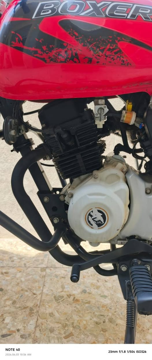 دراجه بوكسر23 مكفوله رقم بغداد  الدراجه كلش نضيفه استخدام شخصي سنويه باسمي مشروع وطني تحويل ثاني يوم مكاني بغداد بس الشراي يتصل ***********
